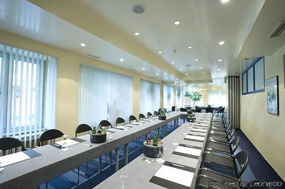 City Hotel Luxembourg Business photo