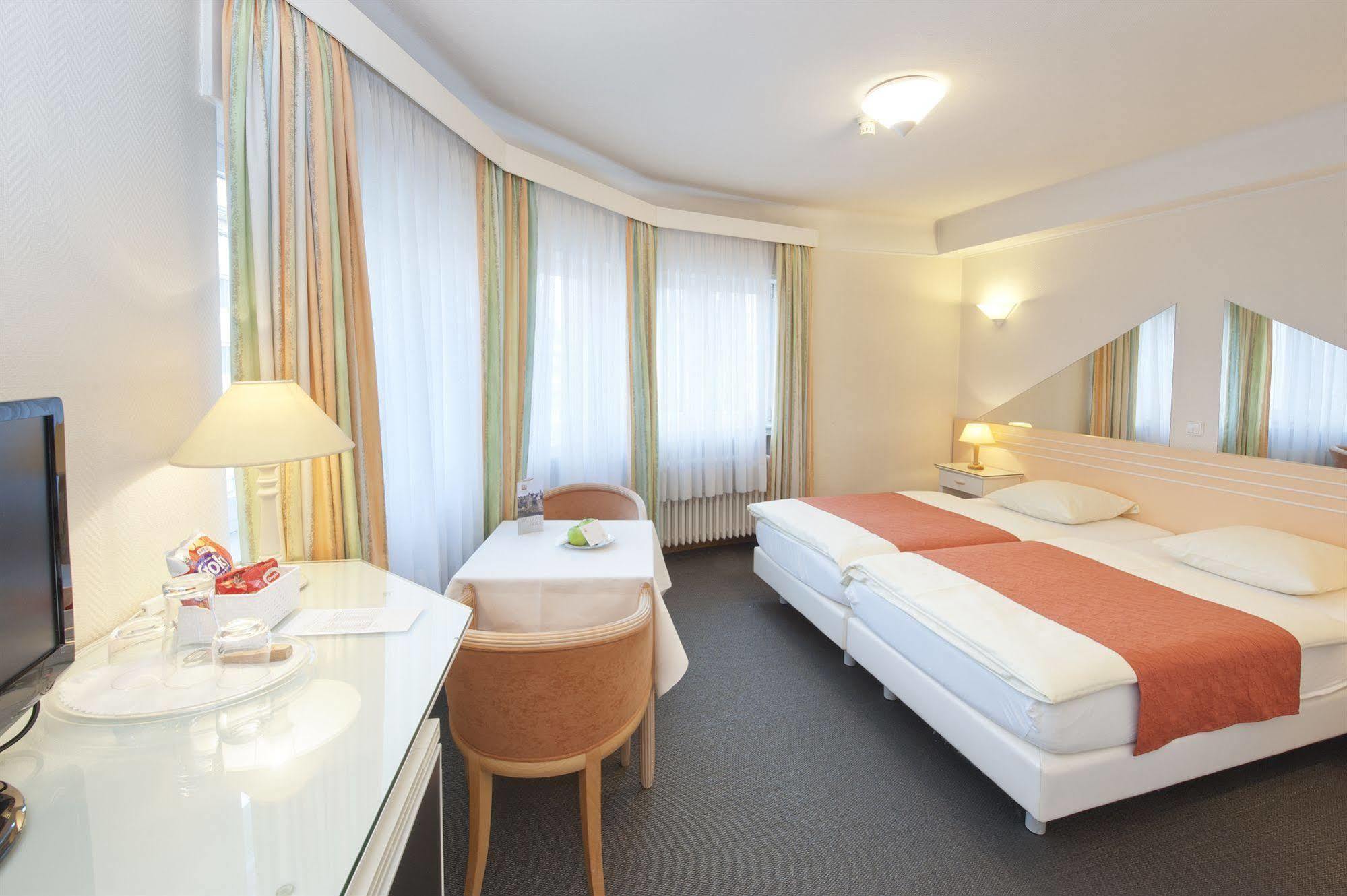 City Hotel Luxembourg Exterior photo