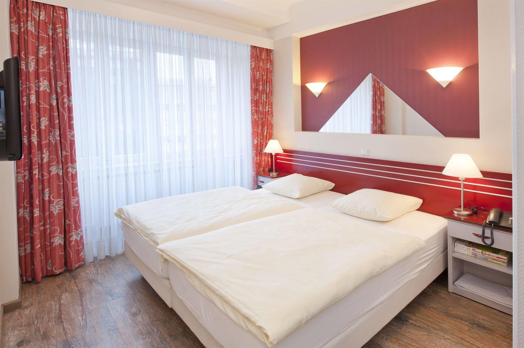 City Hotel Luxembourg Exterior photo